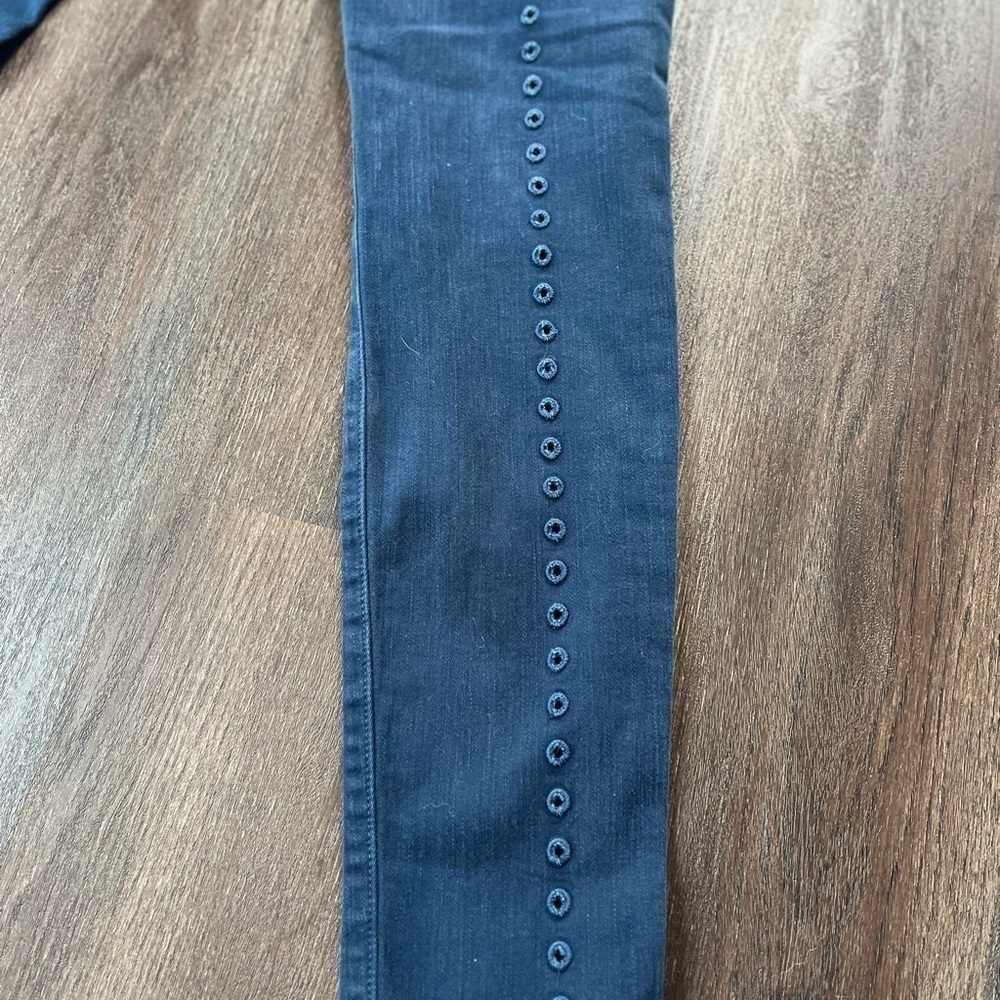J brand eyelet cut super skinny - Picture 5 of 11